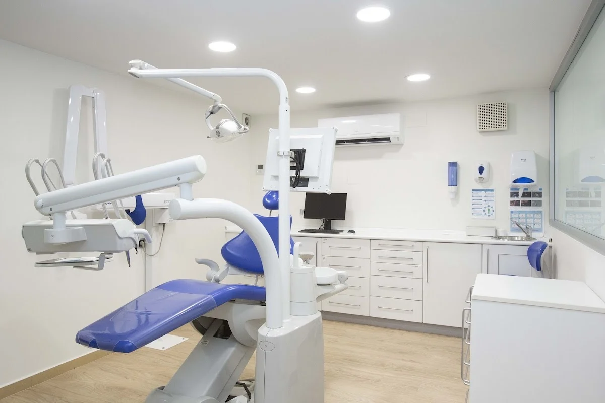 Clínica Dental Sanitas Milenium Santa Coloma - Sanitas - 2