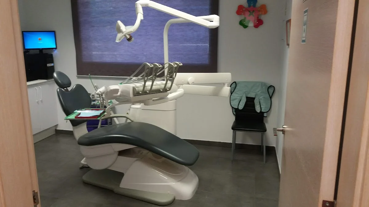 Clinica dental Sant Roc - 2
