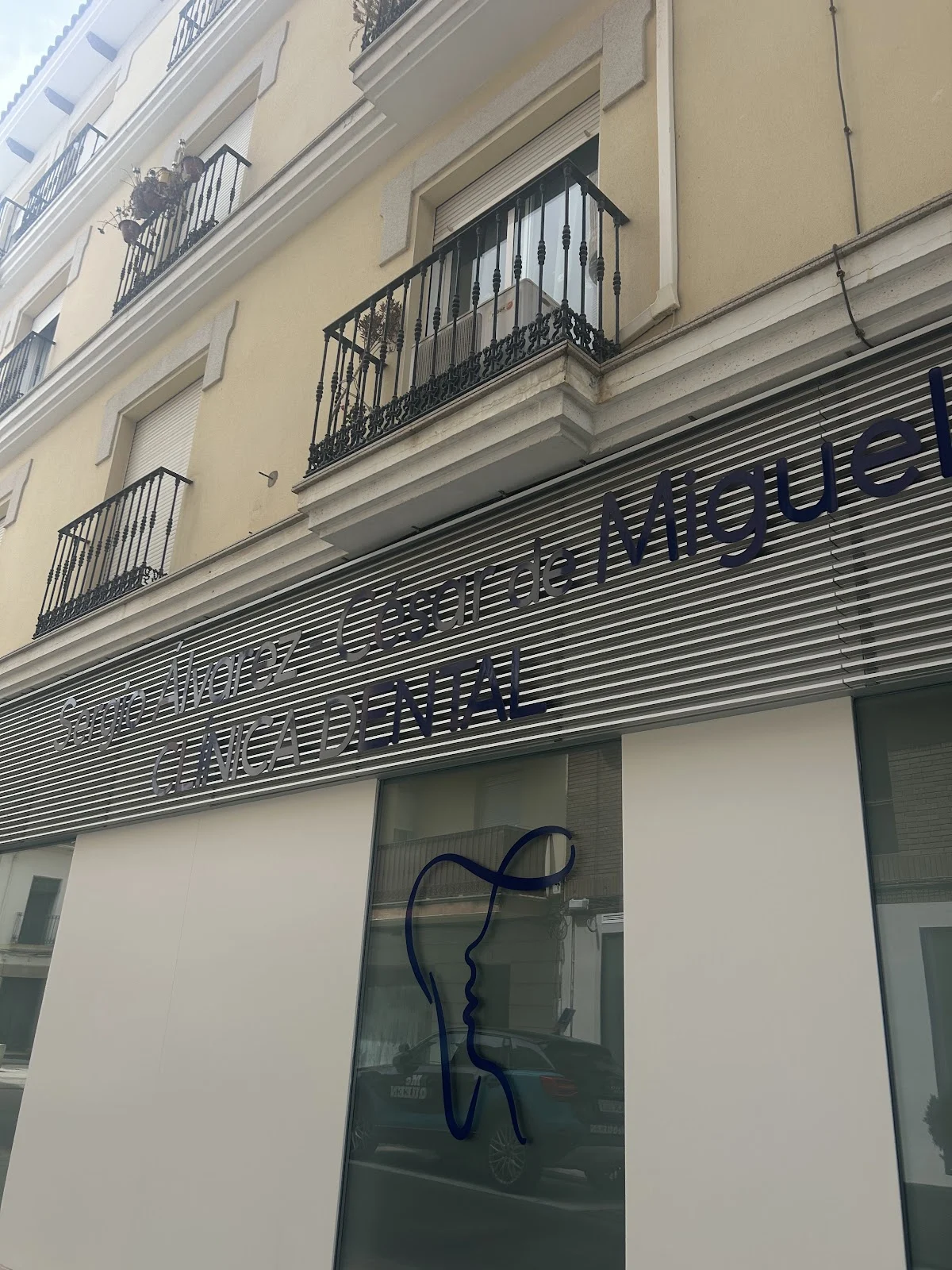 Clínica dental Sergio Álvarez y César de Miguel - 2