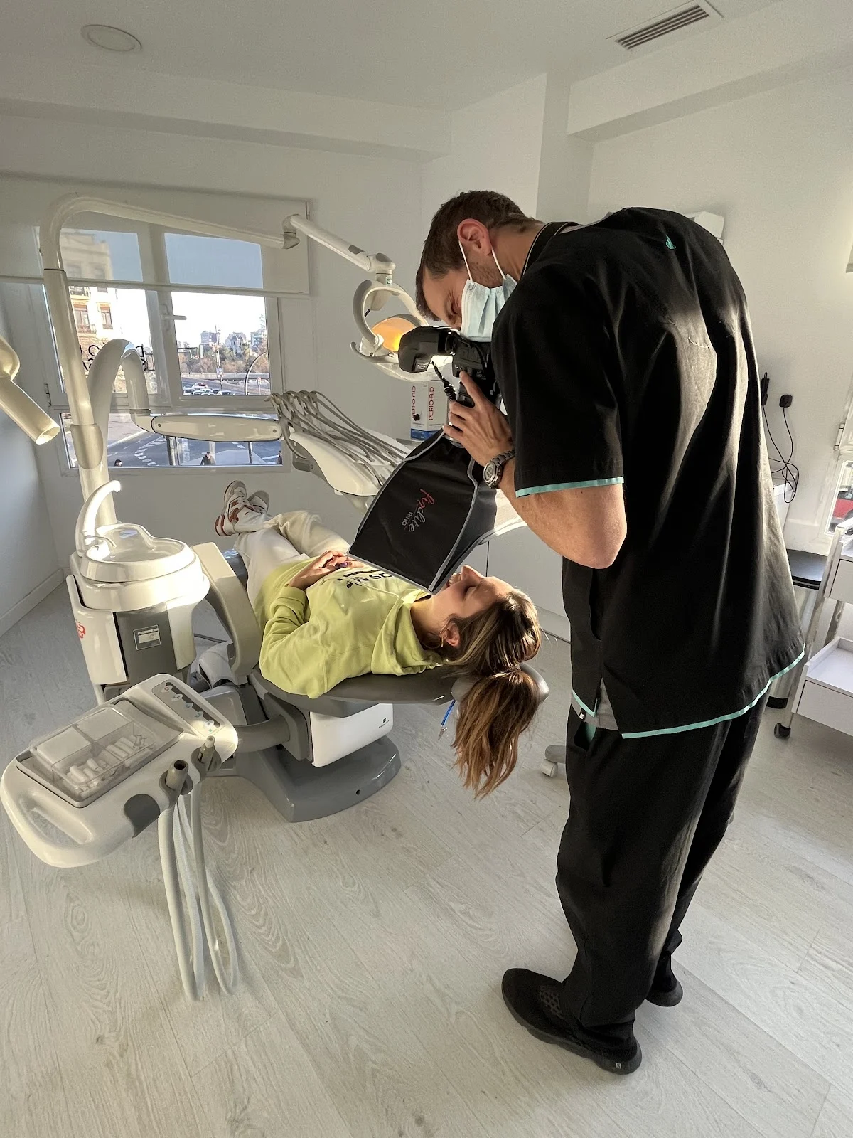 Clínica Dental Serranos