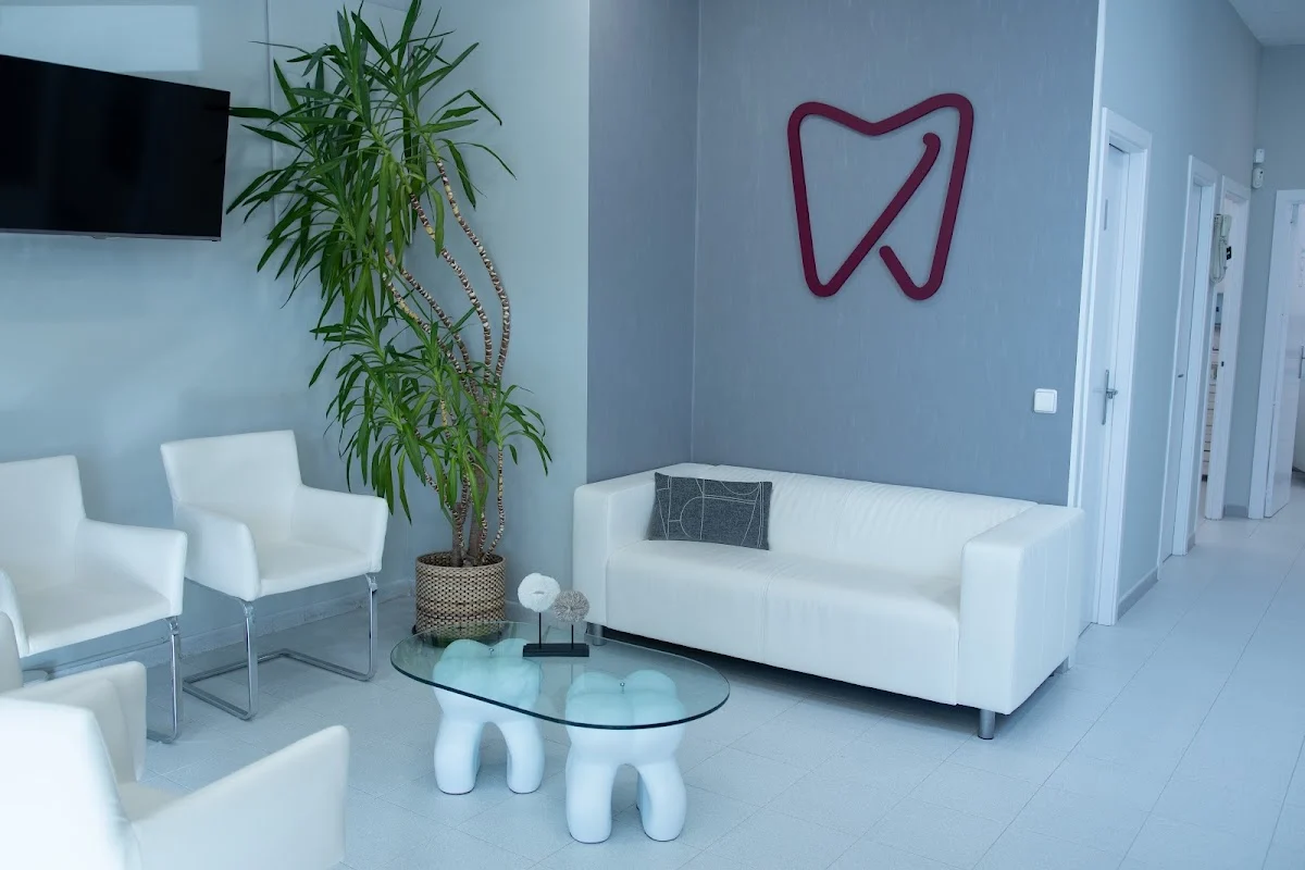 Clínica Dental SIGMA Odontología - 2