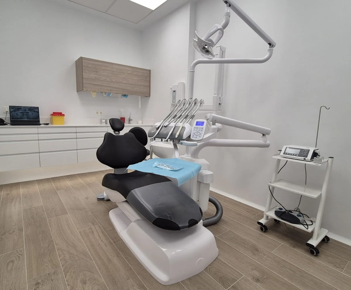 Clínica Dental Simón Ruiz