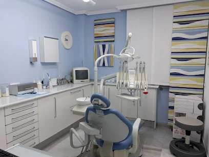Clínica Dental Sonrisa | Dra. Cristina Escolano