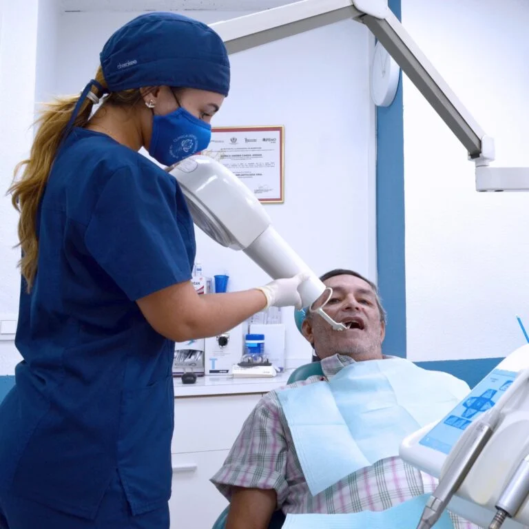 Clinica Dental Sonrisa Sana - 3