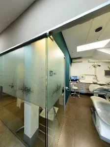 Clínica Dental Tres D - 3