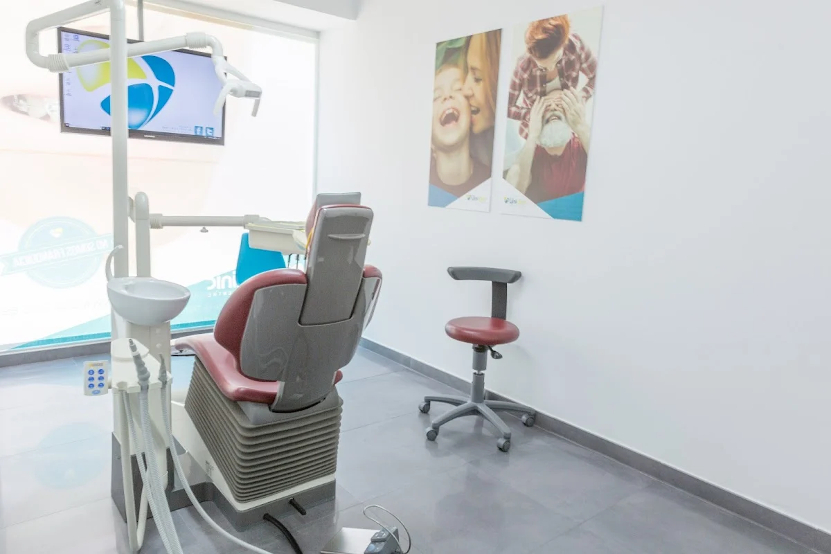 Clínica Dental Uniclinic - 2