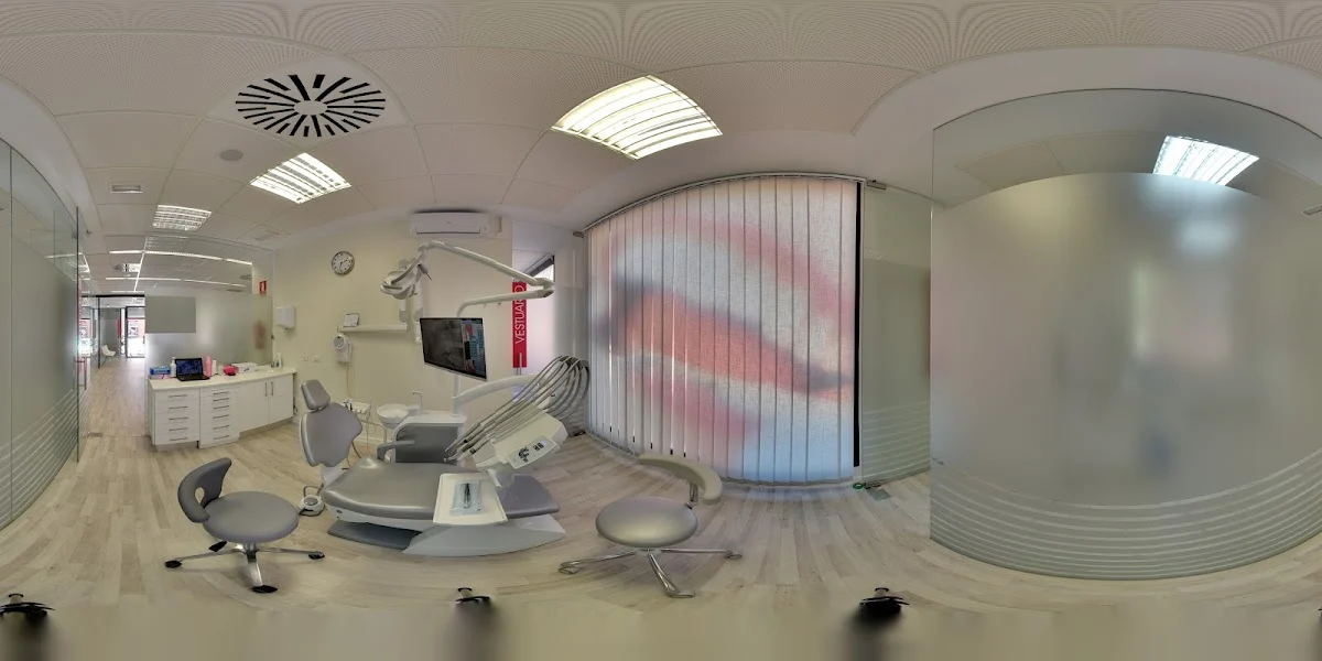 Clínica Dental Valverde & Bolado - 3