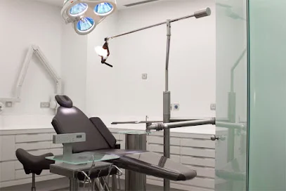 Clínica Dental Vela-Segalà - Dentista en Viladecans