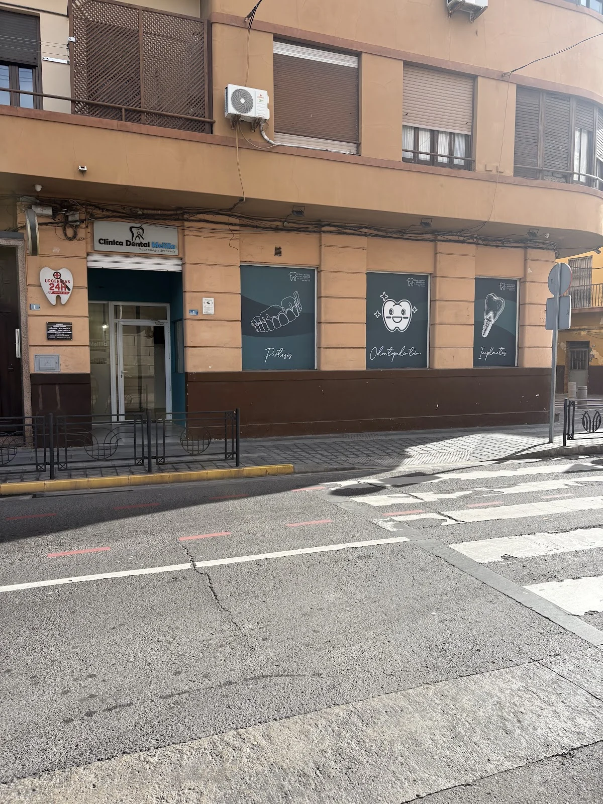 Clínica Dental Velázquez - 2