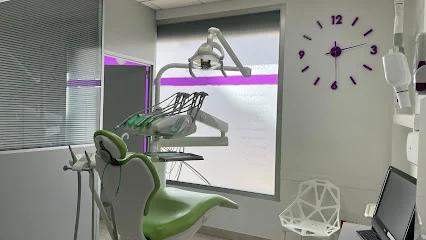 CLINICA DENTAL VERONICA GIL