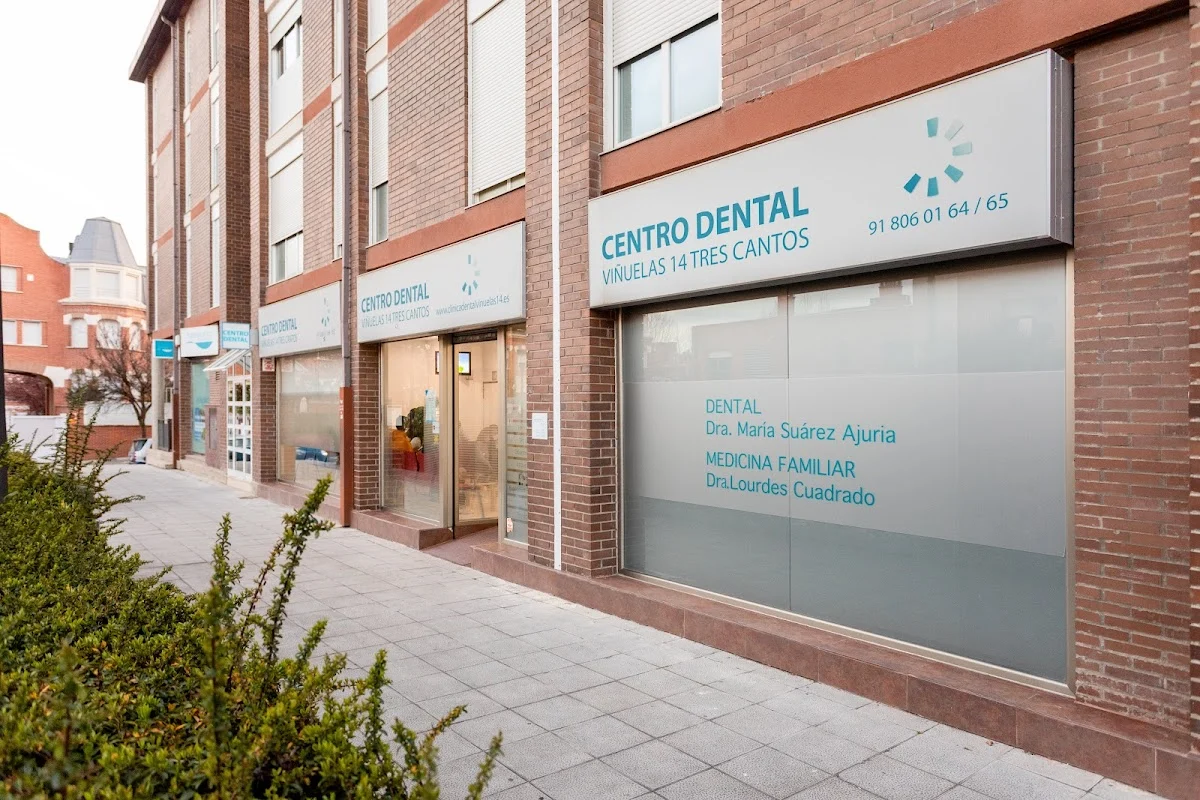 Clínica Dental Viñuelas 14 - 2