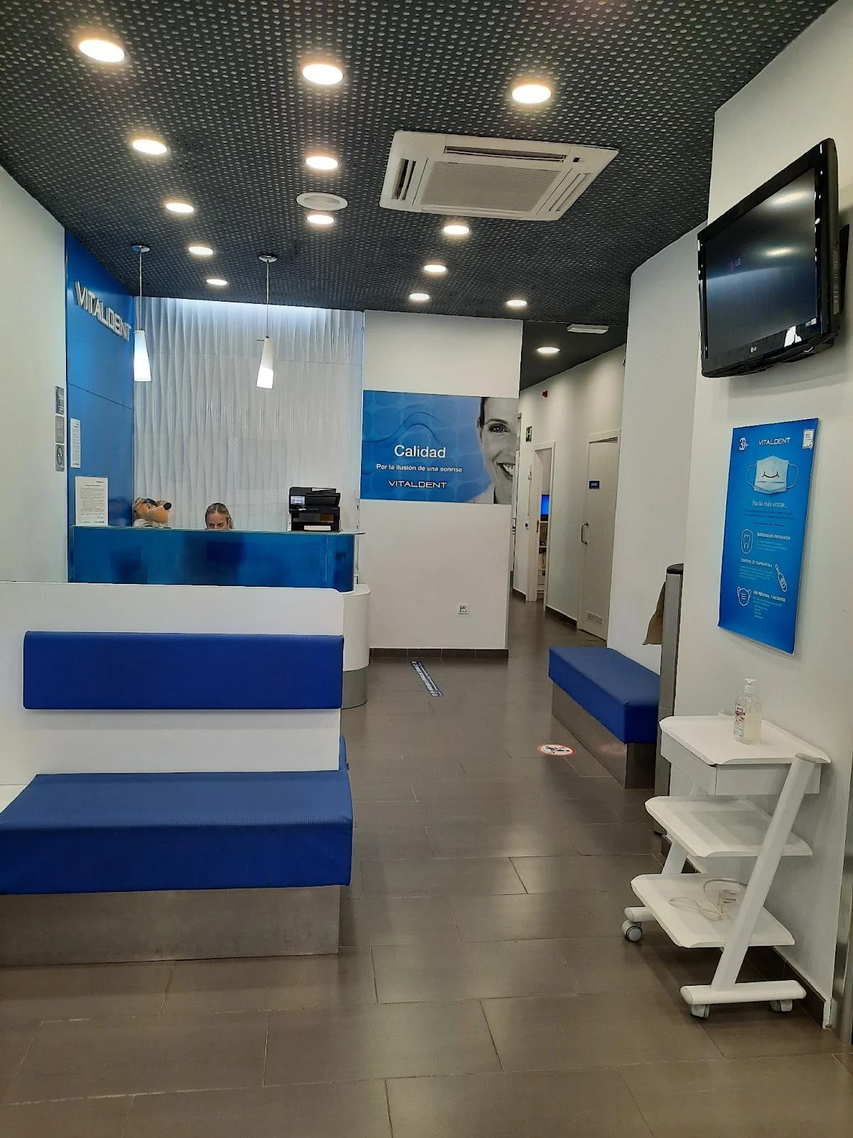 Clínica Dental Vitaldent - 2