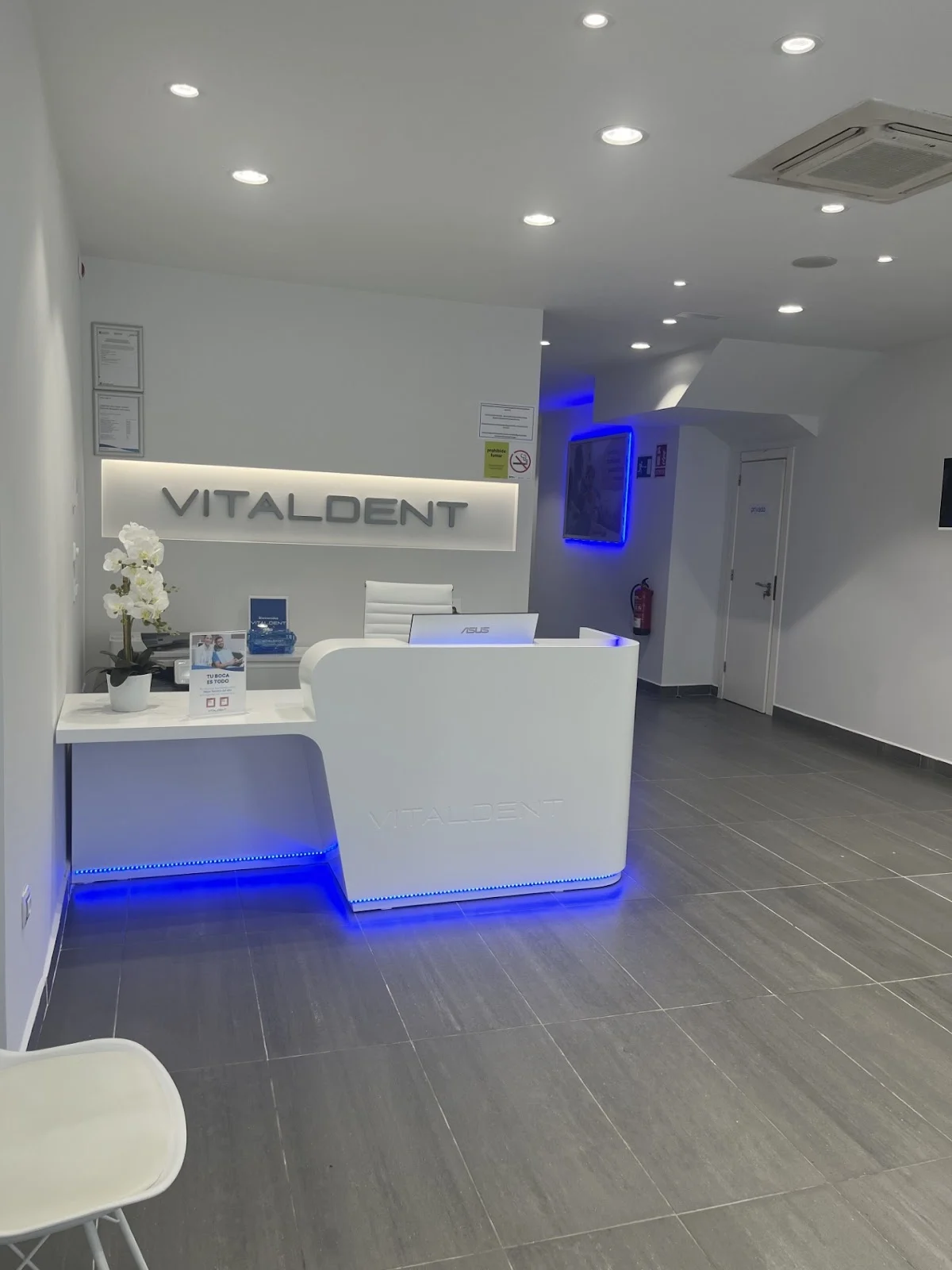 Clínica Dental Vitaldent - 2