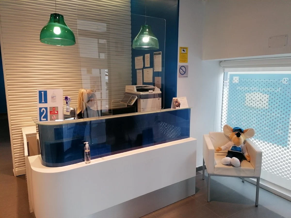 Clínica Dental Vitaldent - 2
