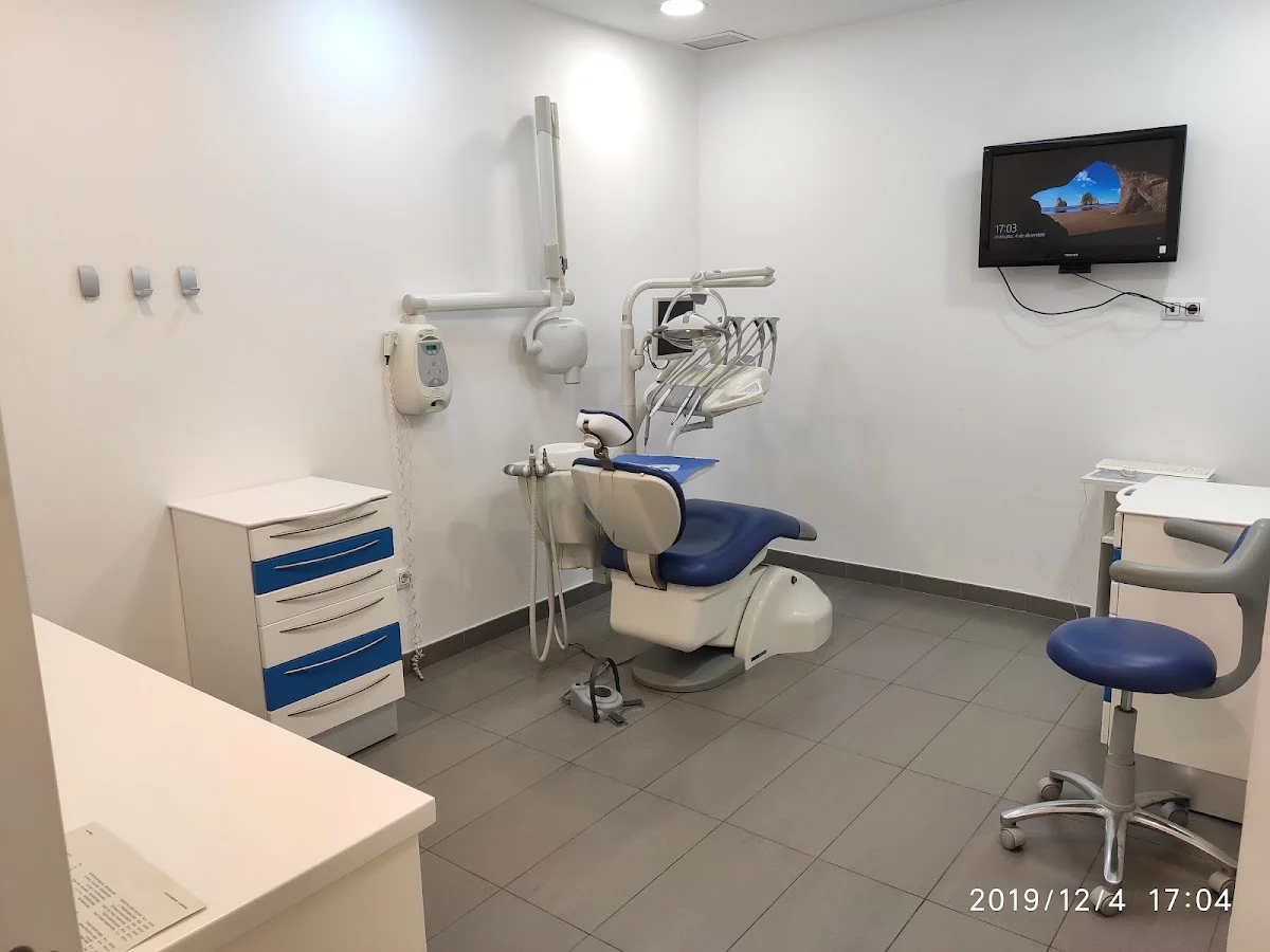 Clínica Dental Vitaldent - 2