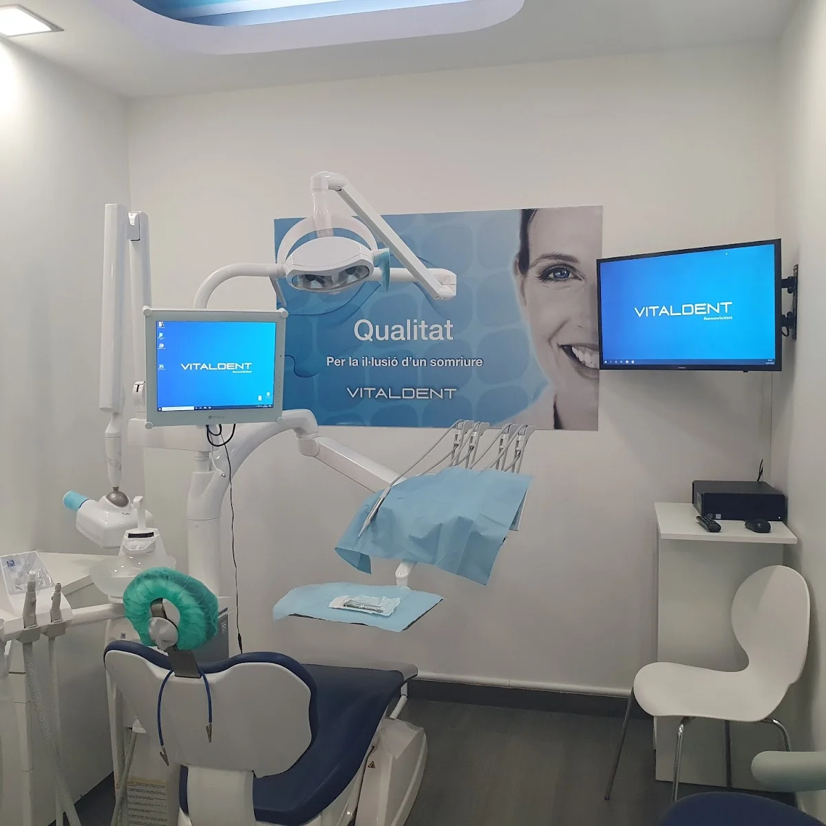 Clínica Dental Vitaldent - 2