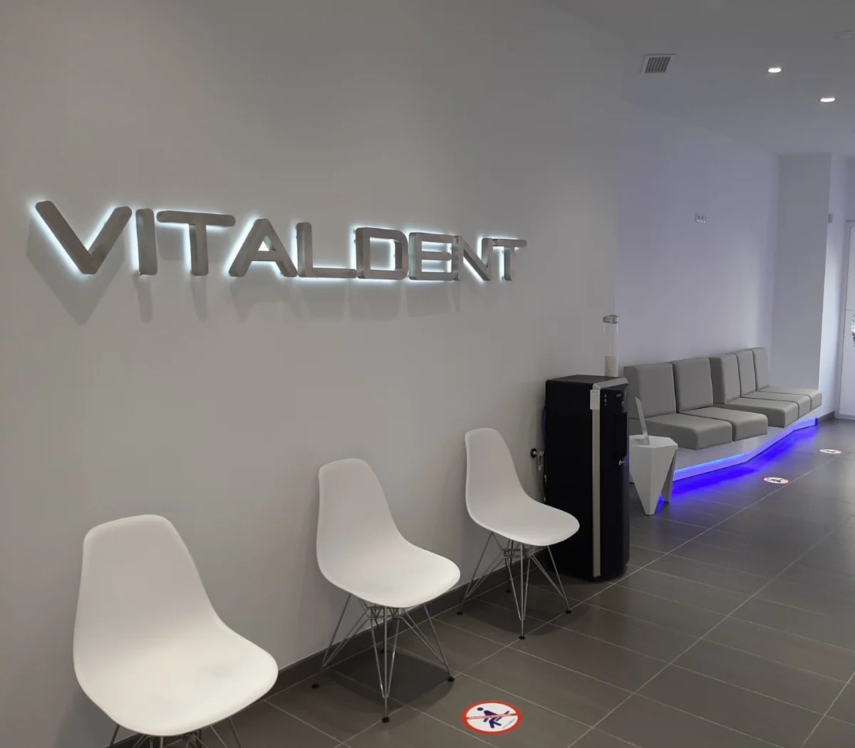 Clínica Dental Vitaldent - 2
