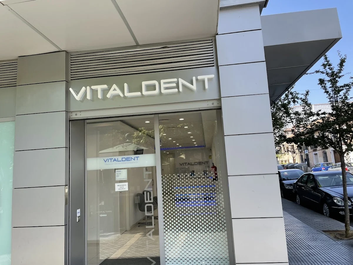 Clínica Dental Vitaldent - 2