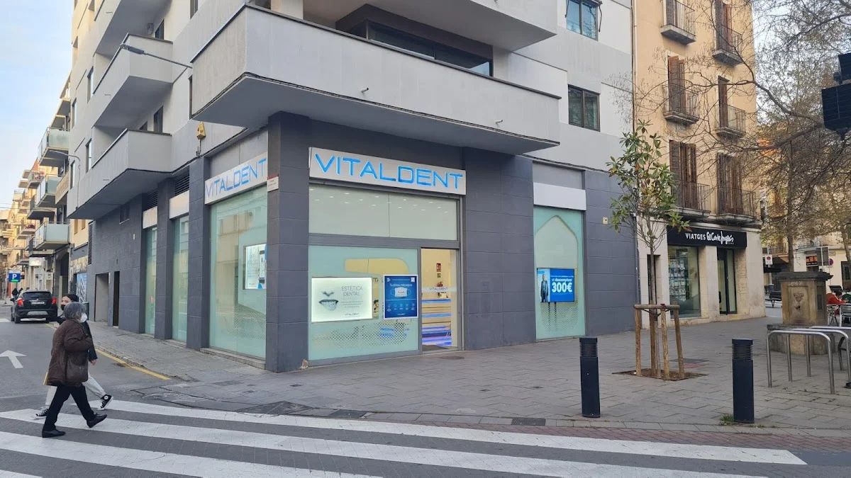 Clínica Dental Vitaldent - 2