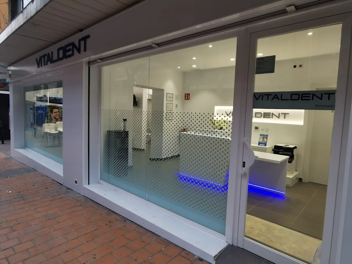Clínica Dental Vitaldent - 2