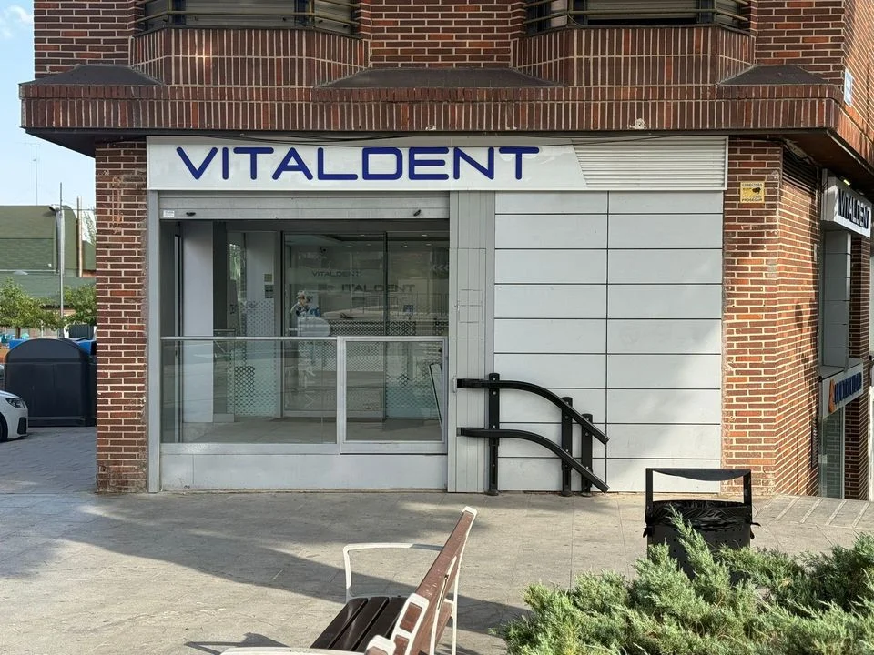 Clínica Dental Vitaldent - 2