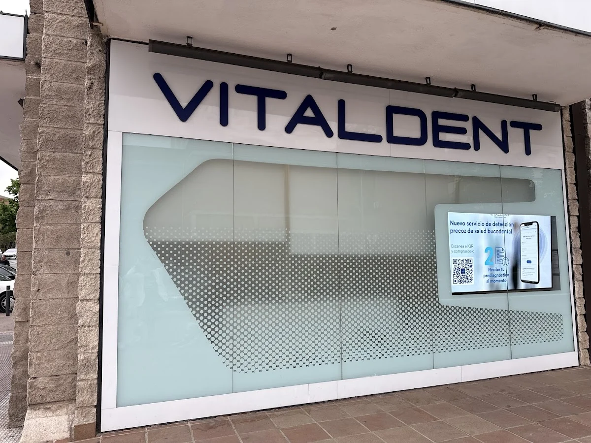 Clínica Dental Vitaldent - 2