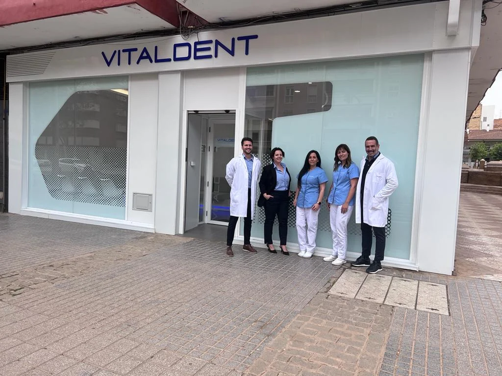 Clínica Dental Vitaldent - 2