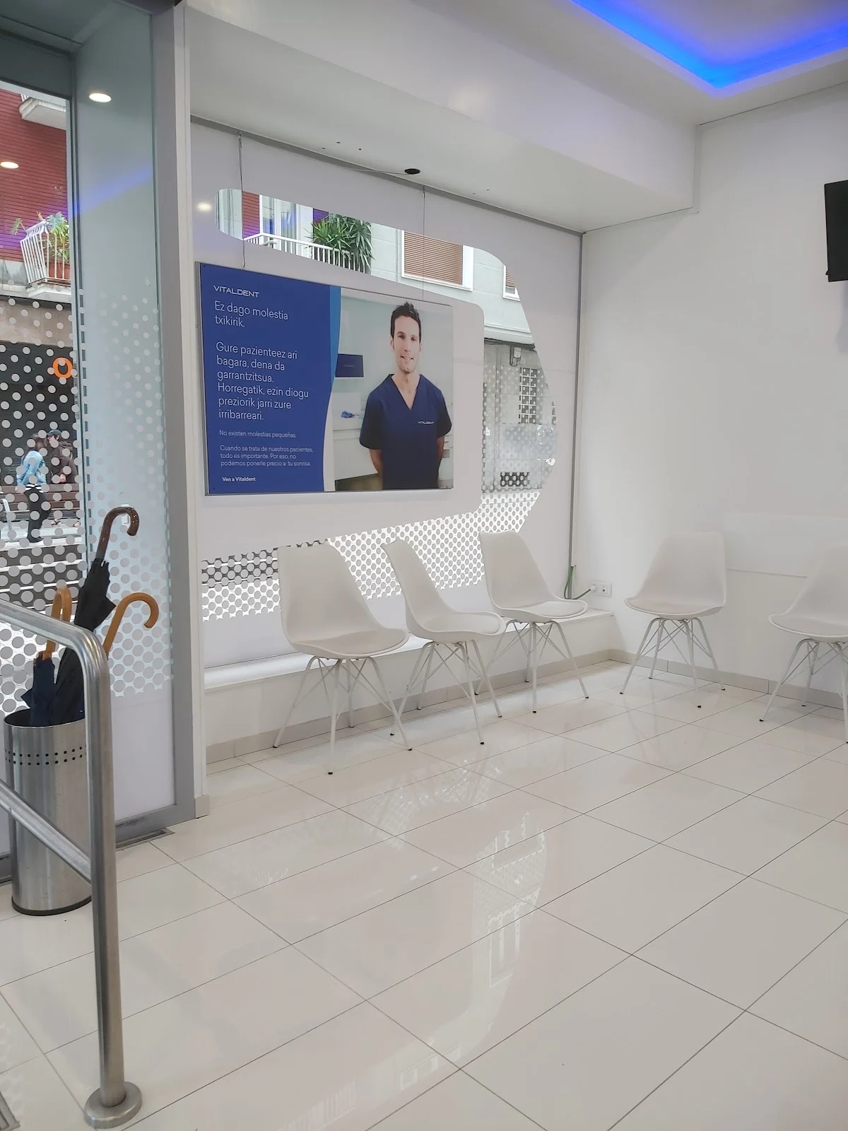 Clínica Dental Vitaldent - 2