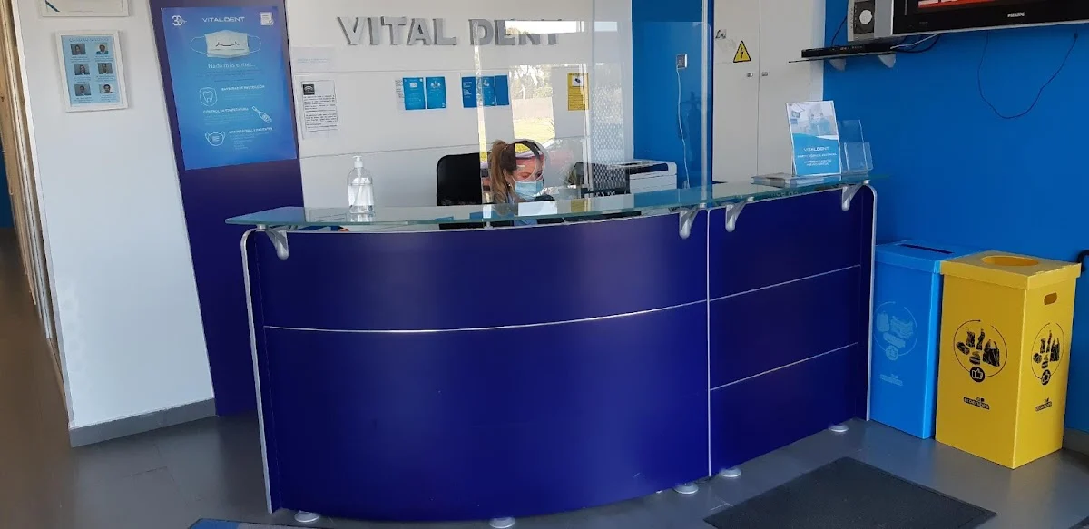 Clínica Dental Vitaldent - 2
