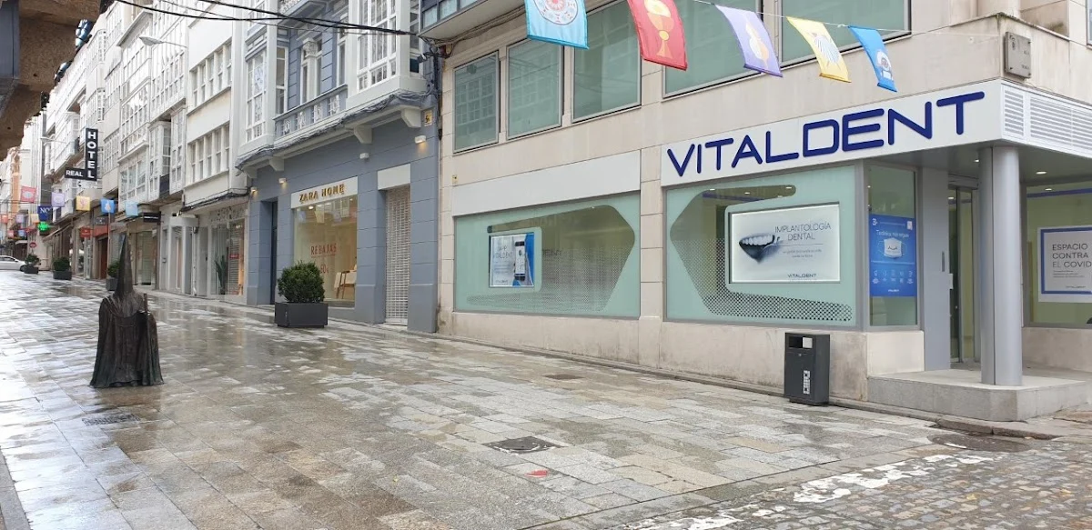Clínica Dental Vitaldent - 2