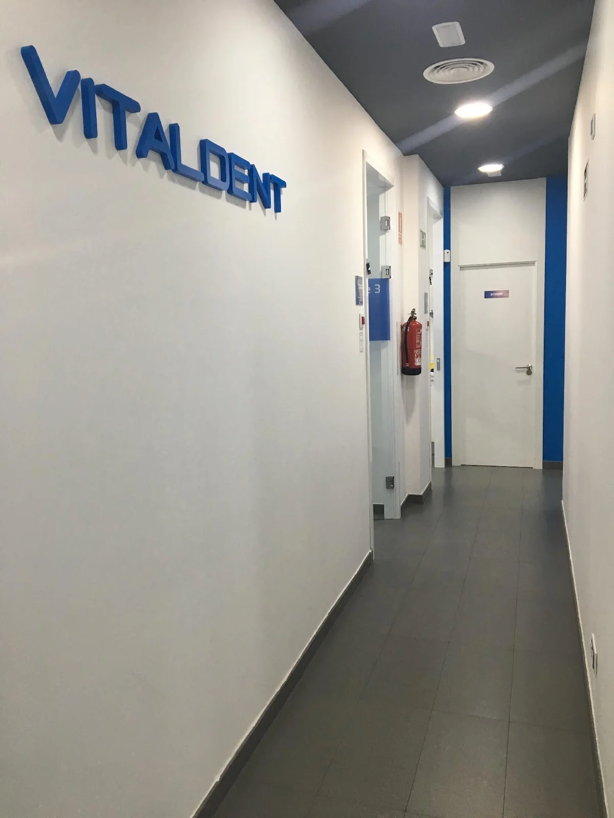 Clínica Dental Vitaldent - 3