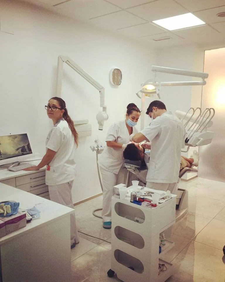 Clínica Dental Y Estética Dr juan Francisco Audisio - 2