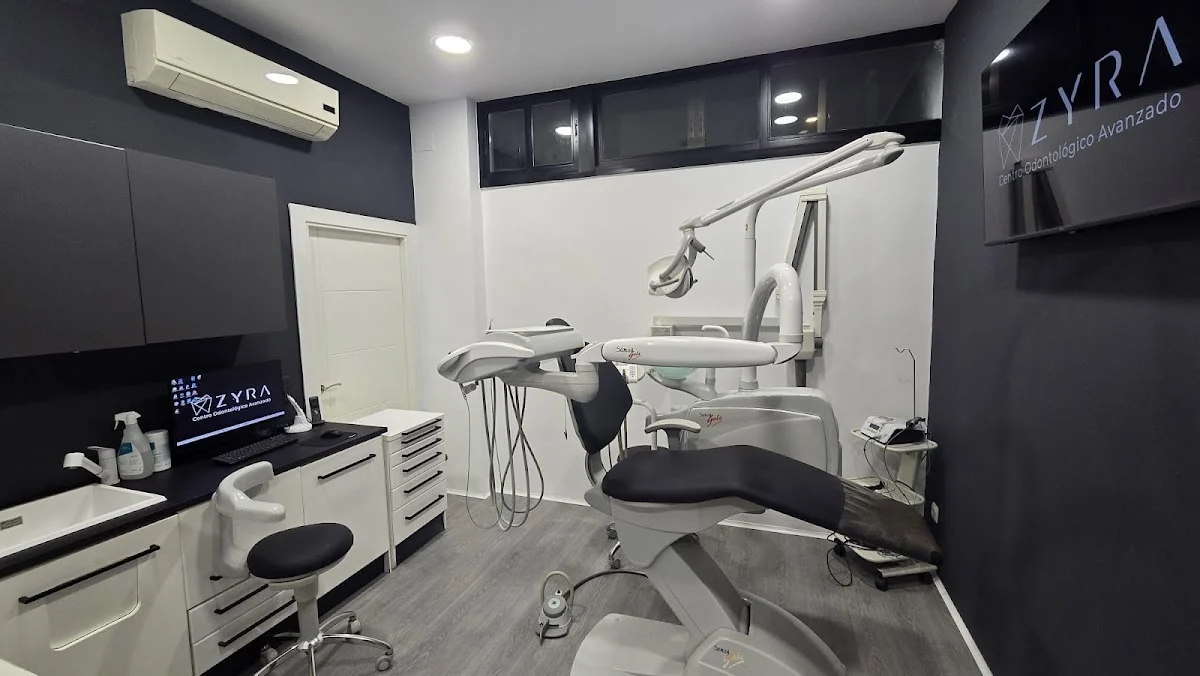 Clínica Dental Zyra - Dentista en Chamartín - 2