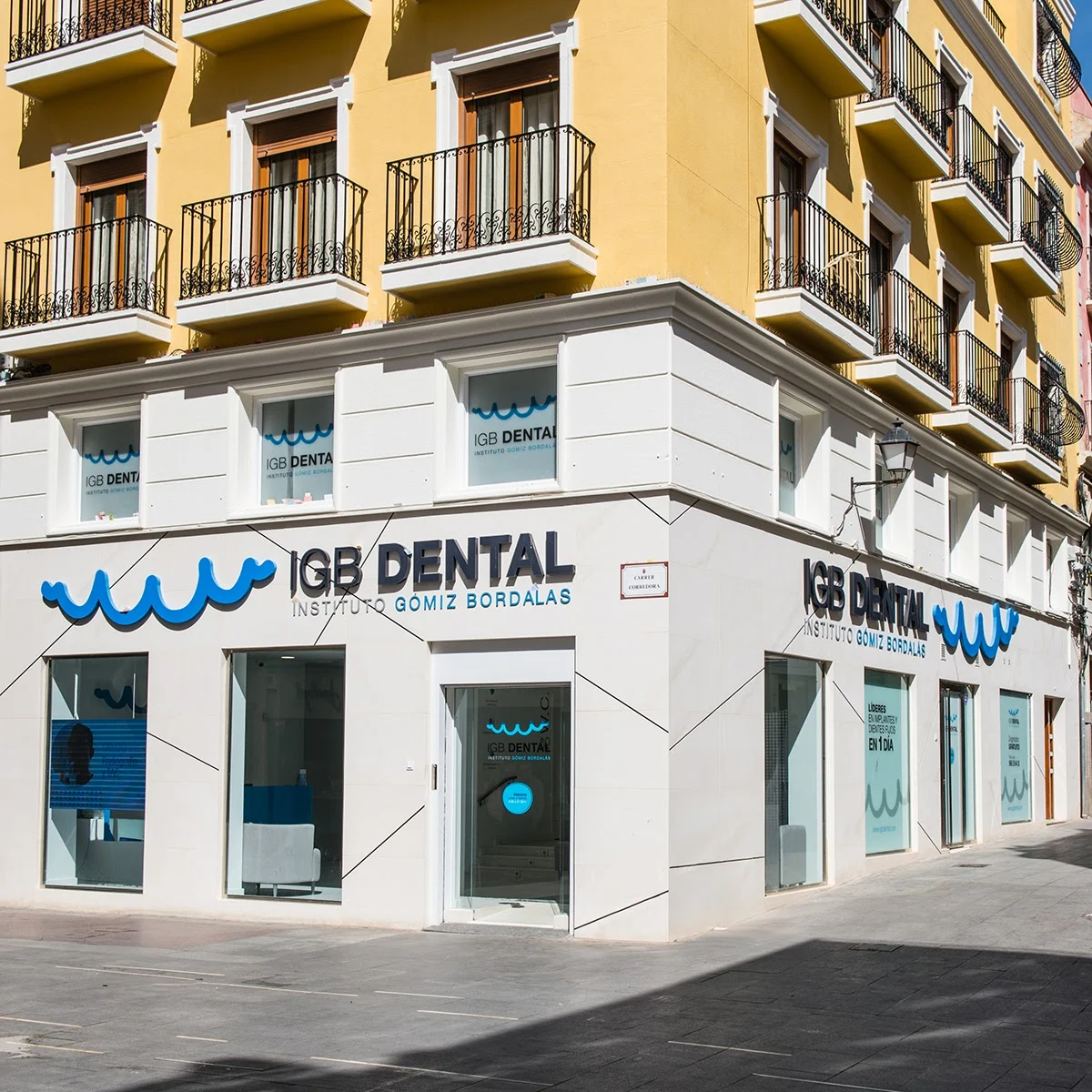 Clínica IGB Dental - ELCHE: Implantes dentales Elche | Clínica Dental Elche