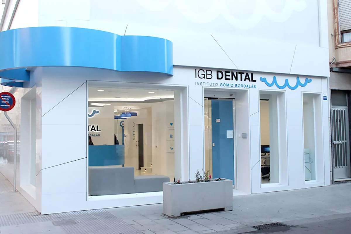Clínica IGB Dental - ELDA Petrel/Petrer: Implantes dentales Elda | Clínica Dental Elda - 2