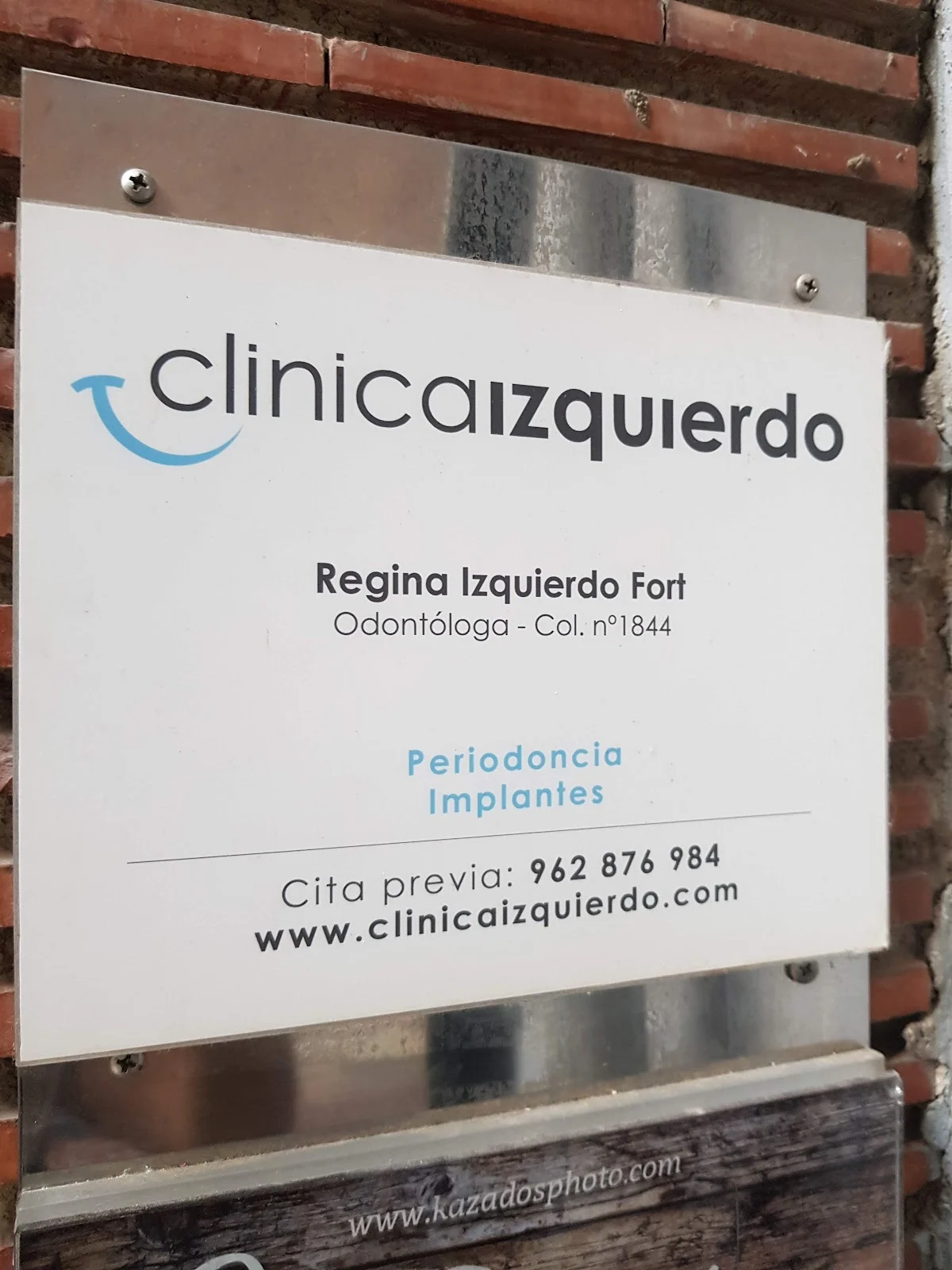 Clinica Izquierdo - Periodoncia e Implantes Dentales