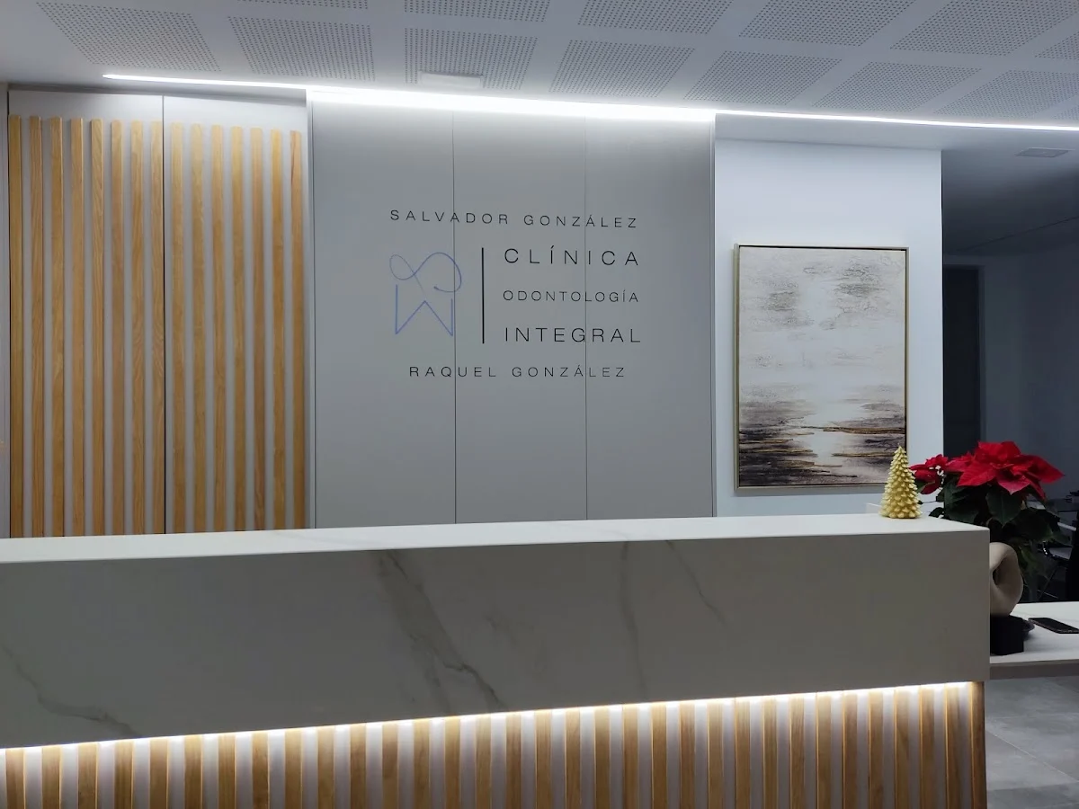 Clínica odontológica Raquel y Salvador González