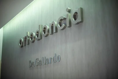Clínica Ortodoncia Exclusiva Dr. Rafael Gallardo | Ortodoncia Invisible | Ortodoncista Jaen