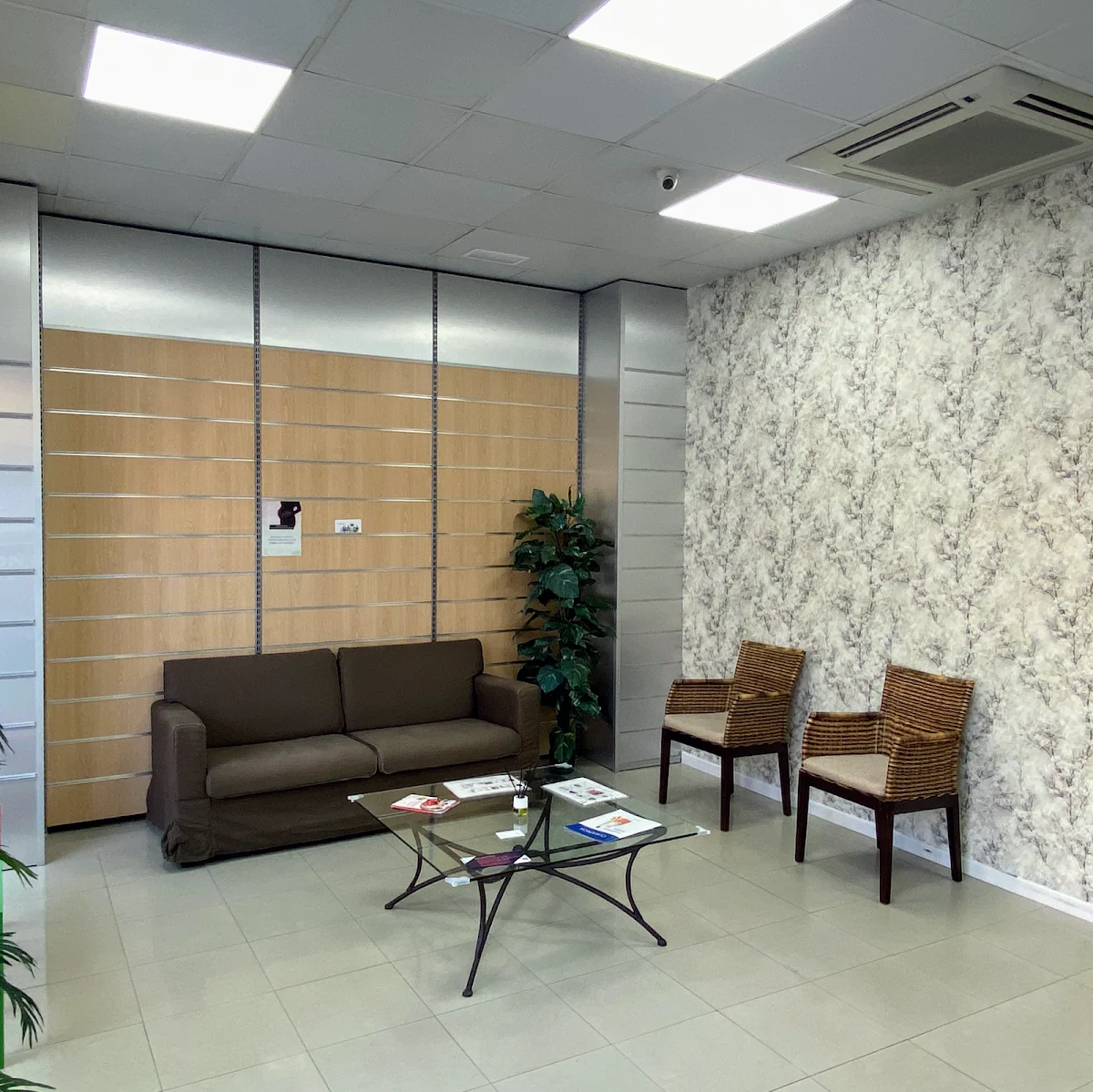 CLINICA PILAR DENTAL - 2