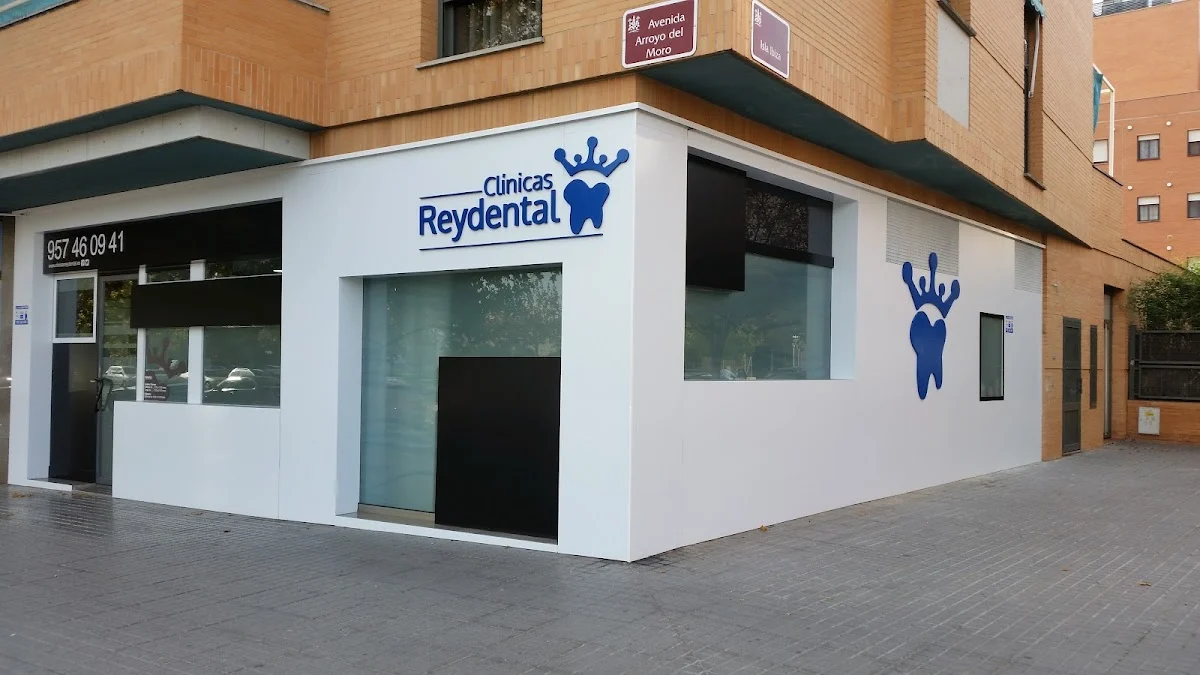 Clínicas Reydental