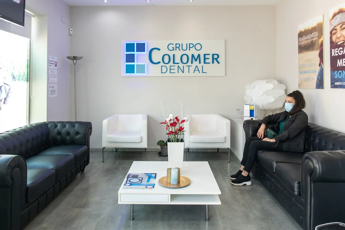 Colomer - Clinica Dental en Los Barrios - 2