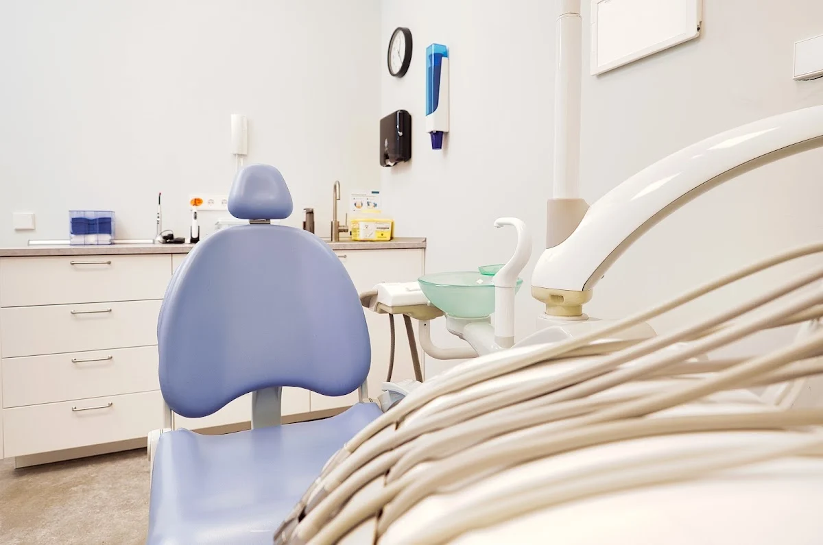 COREN DENTAL C.B. - 2