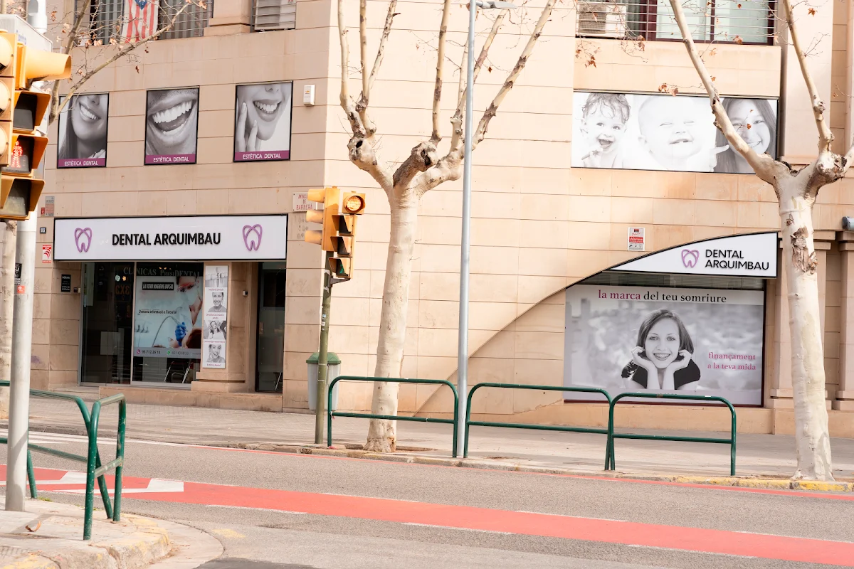 Dental Arquimbau Sabadell Clínica Dental - 3