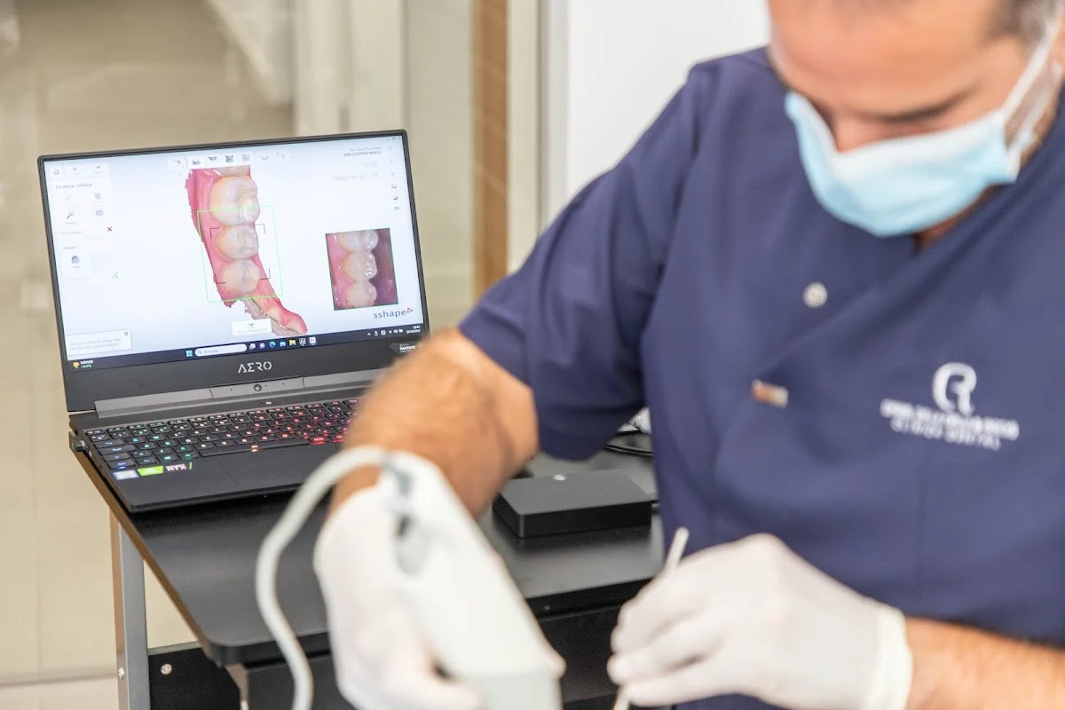 Dental De La Cruz