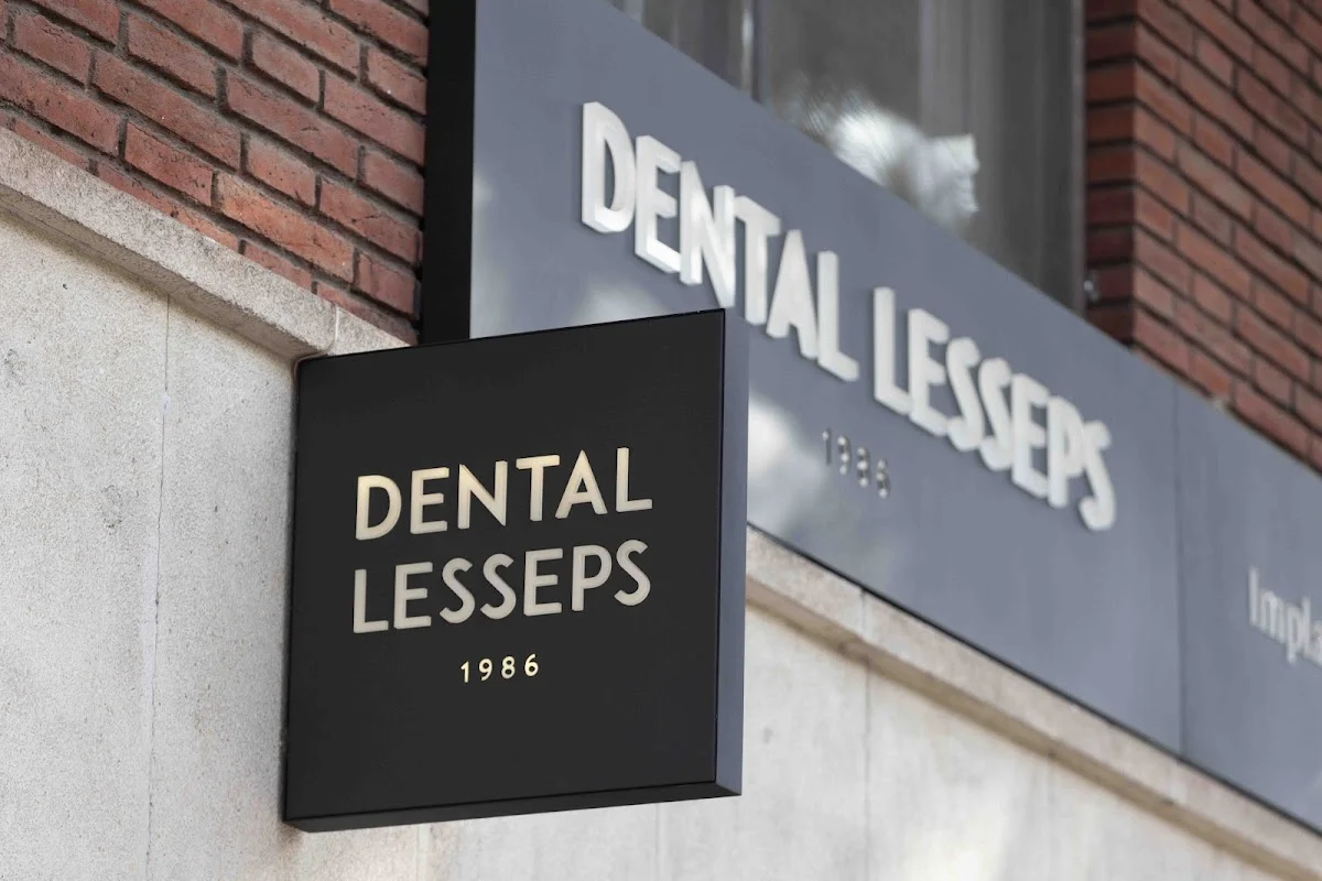 Dental Lesseps | Clínica Dental