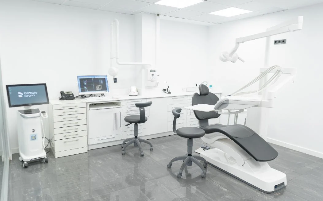 Dental Molins - Odontologia Avançada | Dentistas en Molins de Rei - 2