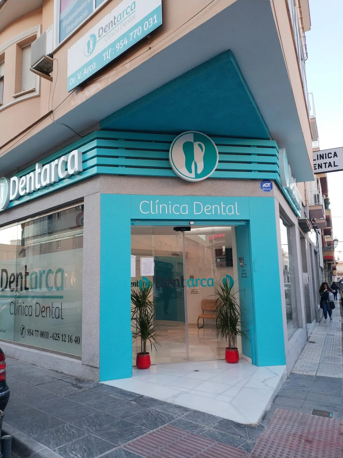 DENTARCA CLINICA DENTAL S.L.P - 2