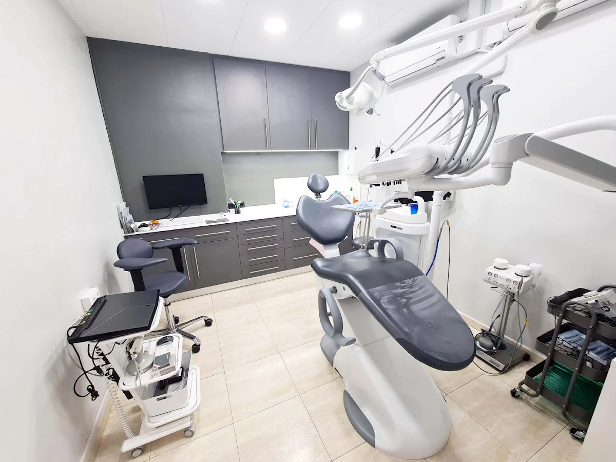 DentSanes Clínica de estética dental y facial - 5