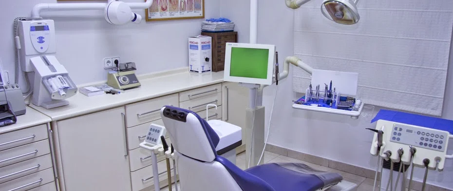 Doctores Salinas - clínica dental - 3