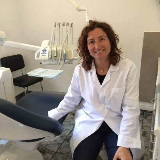 Dra. Natalia Danus Robert, Dentista - 2
